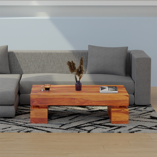 Kaffee Sheesham Wood Coffee Table In Light Reddish Honey Color